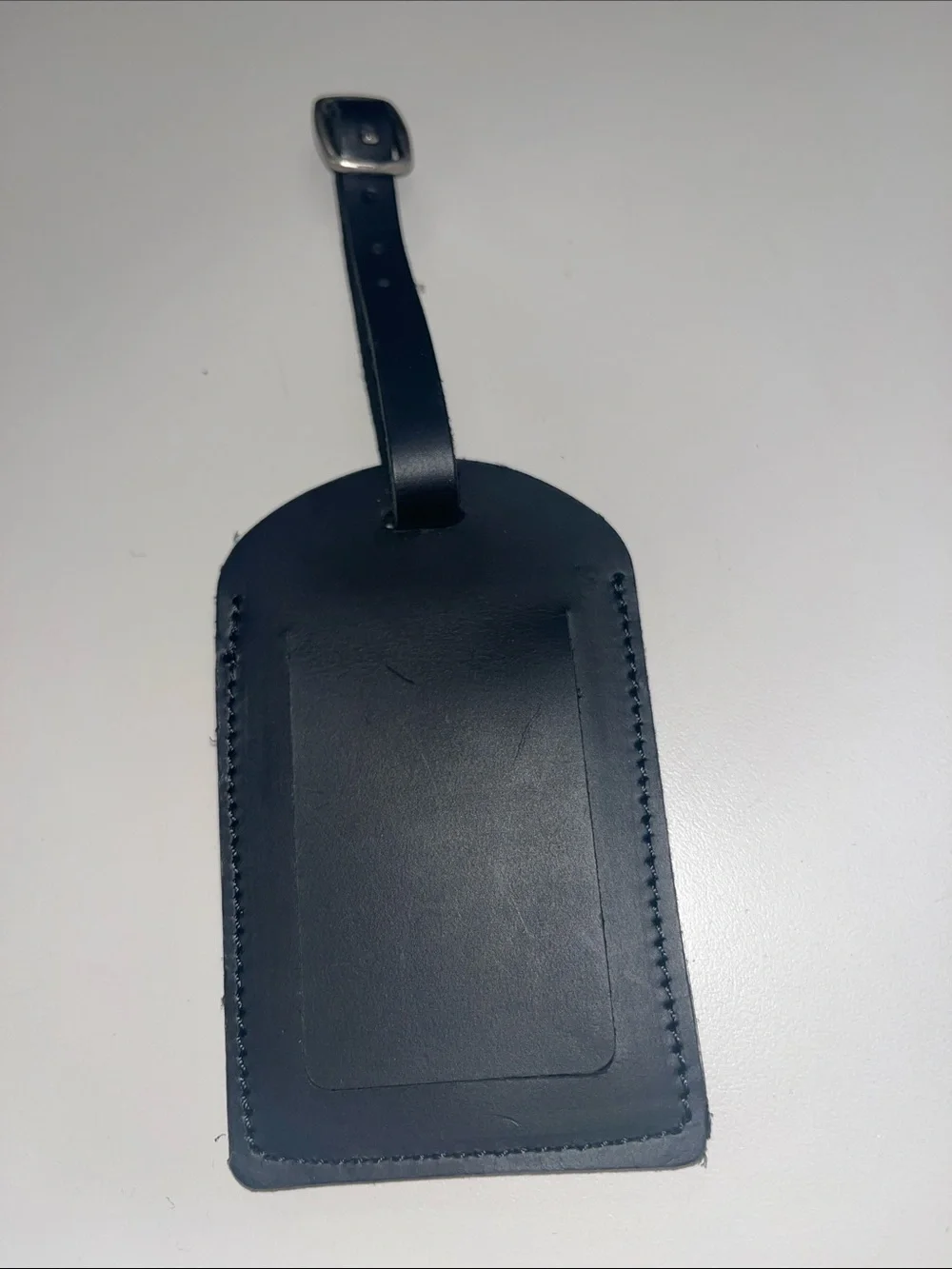 Source Unknown Black Luggage Tag with Buckle Strap